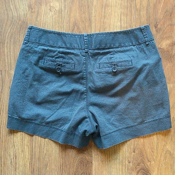 Banana Republic - Martin Fit, navy shorts - Picture 2 of 5